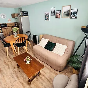 Chaleureux T2 Au Pied Des Pistes. Appt De 4 A 6 Personnes. Appartement